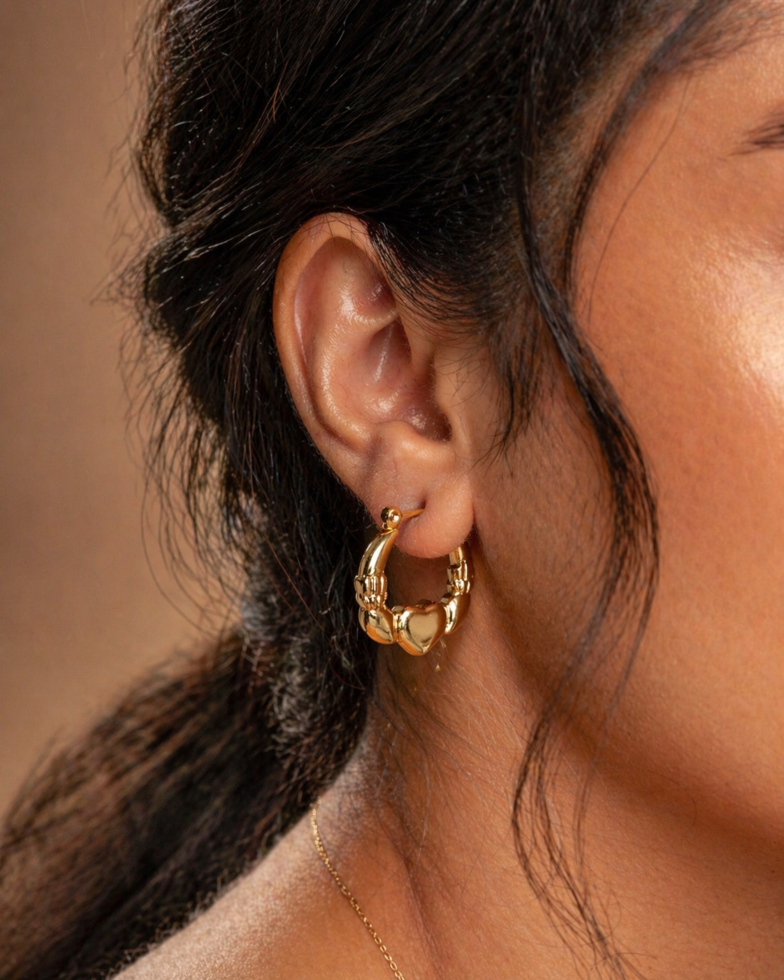 Amour Hoops