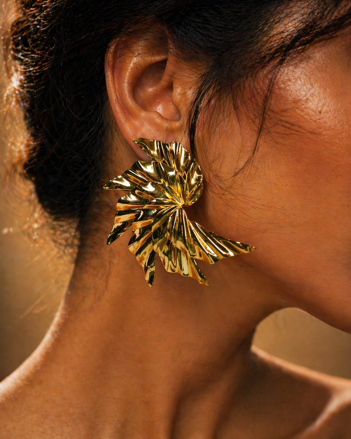 Aura Sculpt Earring